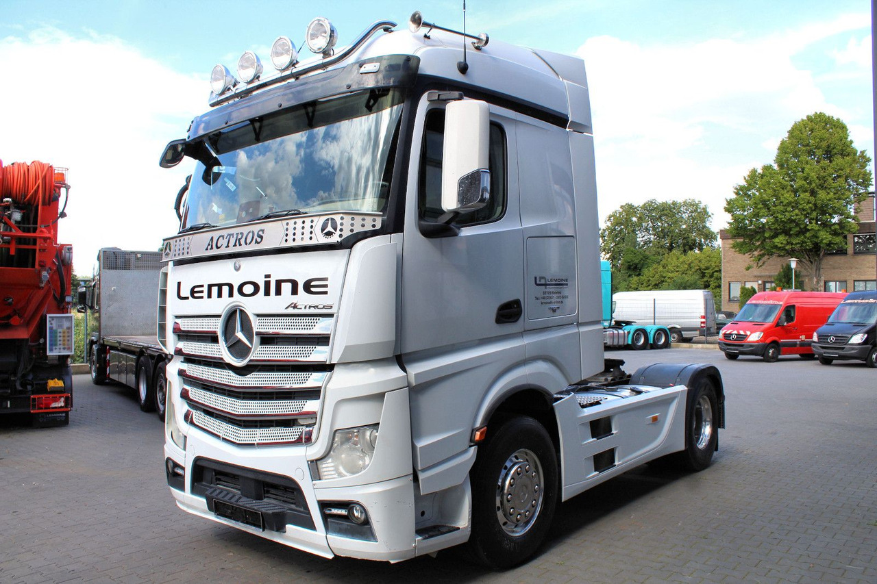 Mercedes-Benz Actros 1853 4x2 LS +Hydraulik + neuer AT-Motor - وحدة جر: صورة 3 Mercedes-Benz Actros 1853 4x2 LS +Hydraulik + neuer AT-Motor - وحدة جر: صورة 3