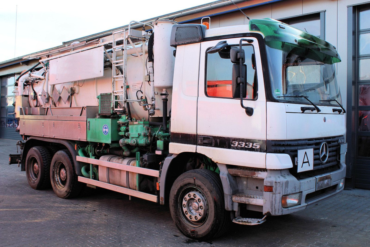 Mercedes-Benz Actros 3335 6x4 Kroll 13m³ HD-Kombi ADR/GGVS V2A - شاحنة الشفط: صورة 1 Mercedes-Benz Actros 3335 6x4 Kroll 13m³ HD-Kombi ADR/GGVS V2A - شاحنة الشفط: صورة 1