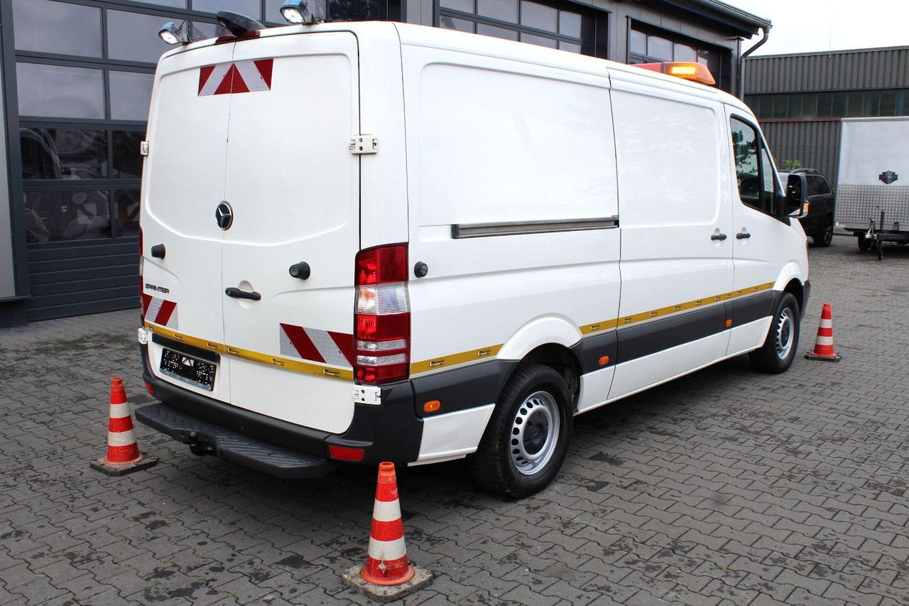 Mercedes-Benz Sprinter 316 CDI + Leistikow 1m³ HD-Spüler 3,5t - شاحنة الشفط: صورة 4 Mercedes-Benz Sprinter 316 CDI + Leistikow 1m³ HD-Spüler 3,5t - شاحنة الشفط: صورة 4