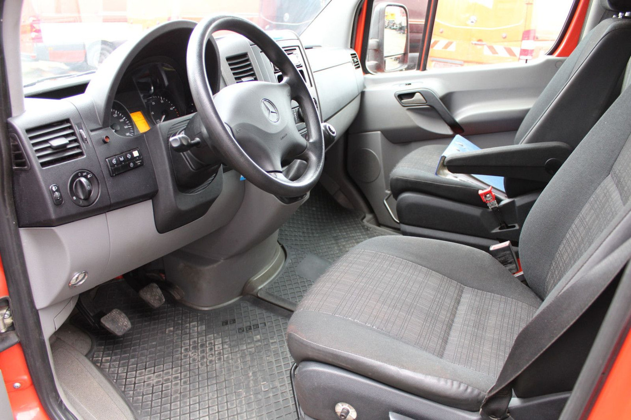 شاحنة الشفط Mercedes-Benz Sprinter 719 V6 CDI 2m³HD-Spül+IBAK TV-Kanal 3D: صورة 15 شاحنة الشفط Mercedes-Benz Sprinter 719 V6 CDI 2m³HD-Spül+IBAK TV-Kanal 3D: صورة 15