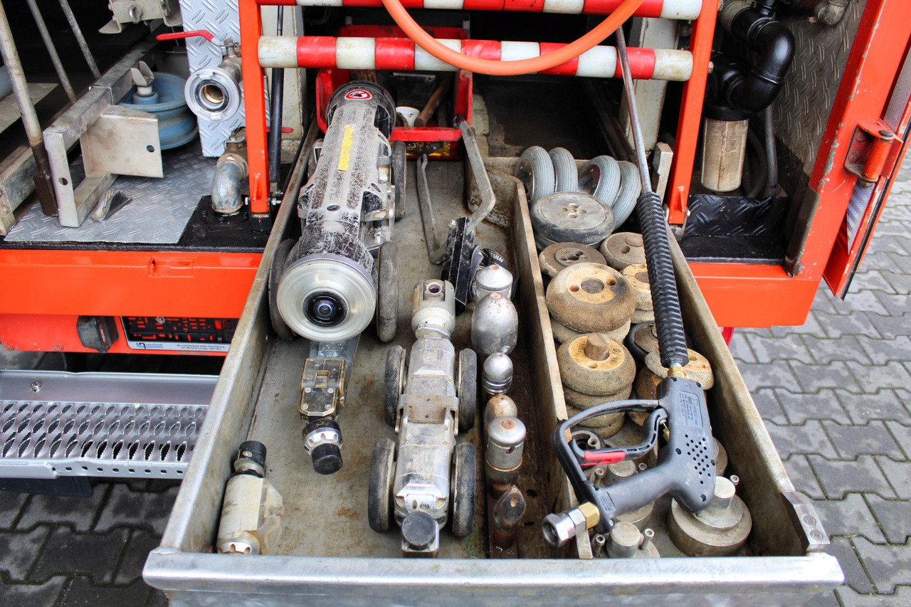 شاحنة الشفط Mercedes-Benz Sprinter 719 V6 CDI 2m³HD-Spül+IBAK TV-Kanal 3D: صورة 13 شاحنة الشفط Mercedes-Benz Sprinter 719 V6 CDI 2m³HD-Spül+IBAK TV-Kanal 3D: صورة 13