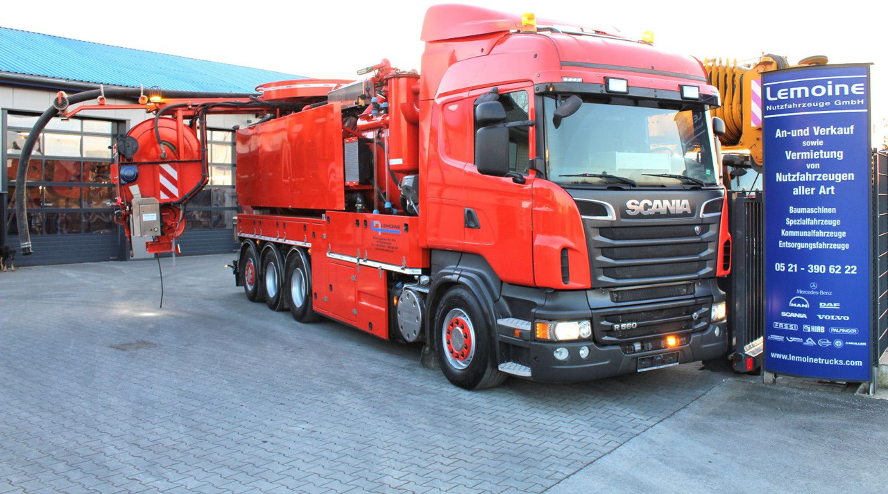 Scania R560 V8 8x4 Kroll 20m³ WRG 2x HD-Pumpe 620 Liter - شاحنة الشفط: صورة 1 Scania R560 V8 8x4 Kroll 20m³ WRG 2x HD-Pumpe 620 Liter - شاحنة الشفط: صورة 1