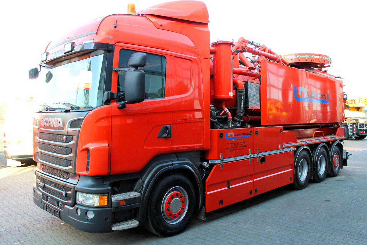 Scania R560 V8 8x4 Kroll 20m³ WRG 2x HD-Pumpe 620 Liter - شاحنة الشفط: صورة 4 Scania R560 V8 8x4 Kroll 20m³ WRG 2x HD-Pumpe 620 Liter - شاحنة الشفط: صورة 4