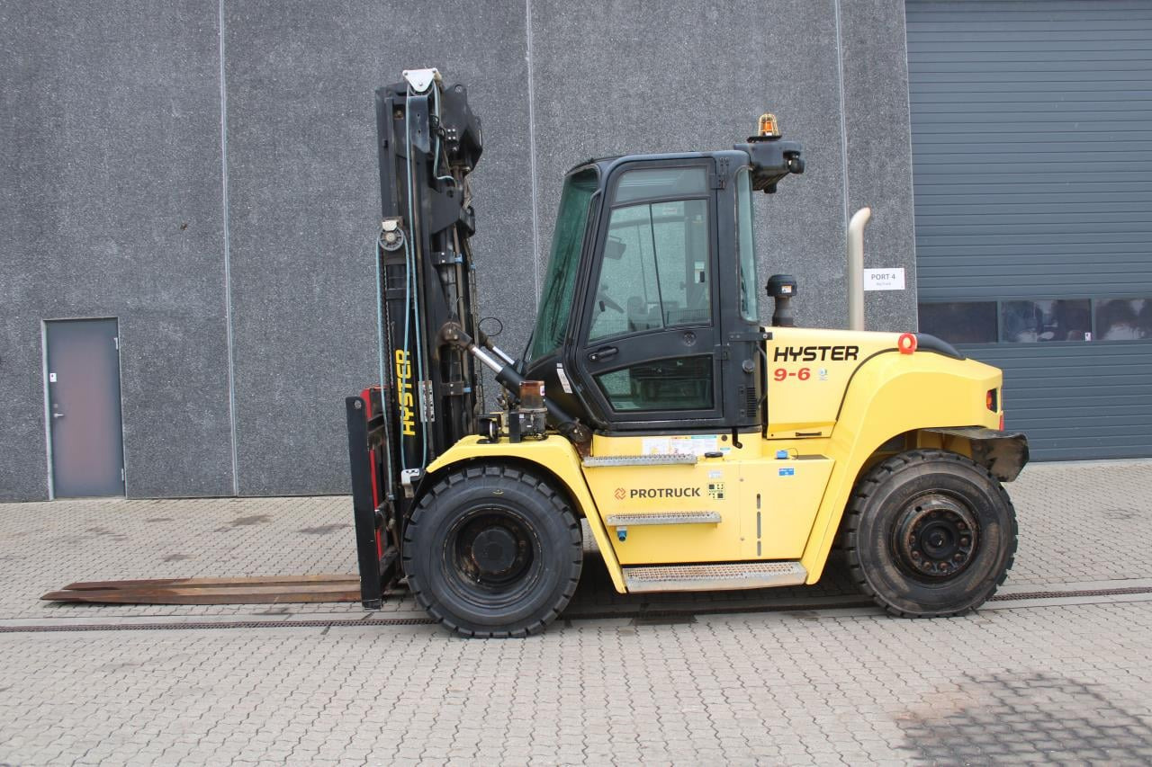 Hyster H9.00XM-6 - رافعة شوكية ديزل: صورة 1 Hyster H9.00XM-6 - رافعة شوكية ديزل: صورة 1