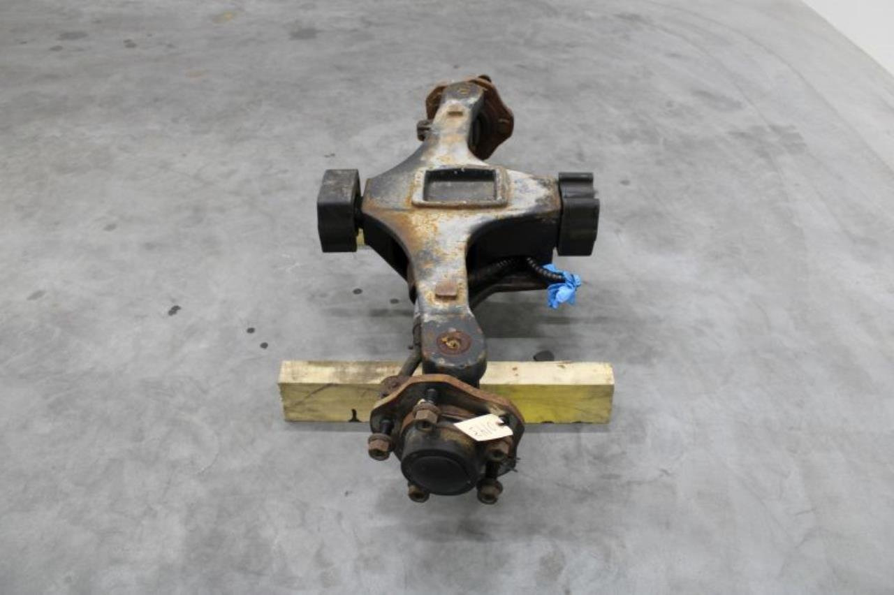 Hyster STEERING AXLE - المحور و قطع الغيار - معدات المناولة: صورة 4 Hyster STEERING AXLE - المحور و قطع الغيار - معدات المناولة: صورة 4