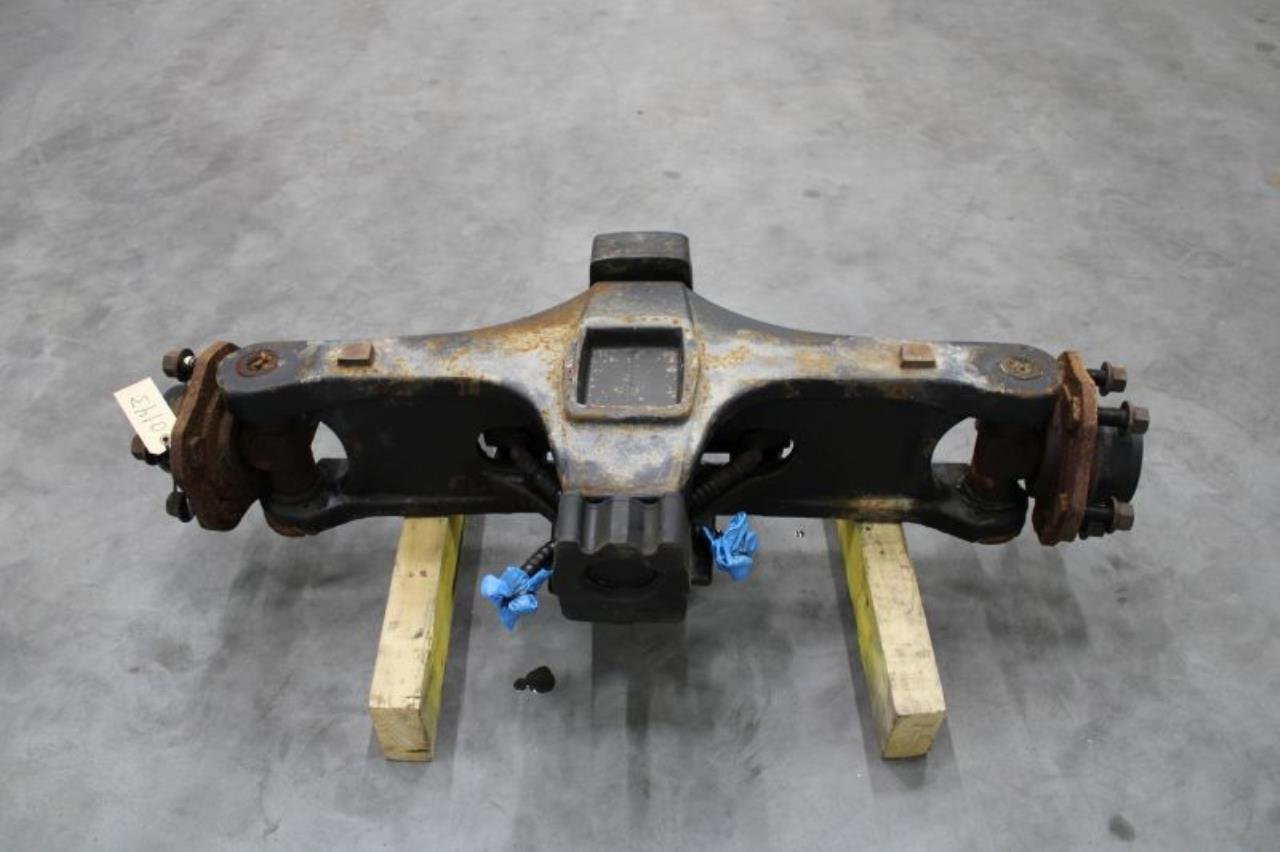 Hyster STEERING AXLE - المحور و قطع الغيار - معدات المناولة: صورة 1 Hyster STEERING AXLE - المحور و قطع الغيار - معدات المناولة: صورة 1