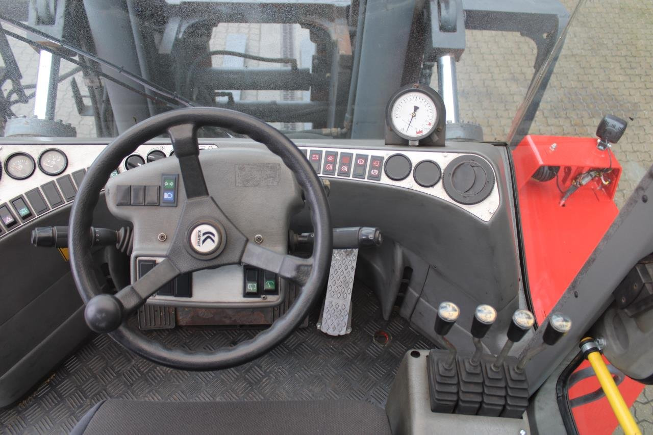 Kalmar DCD200-12LB - رافعة شوكية ديزل: صورة 4 Kalmar DCD200-12LB - رافعة شوكية ديزل: صورة 4