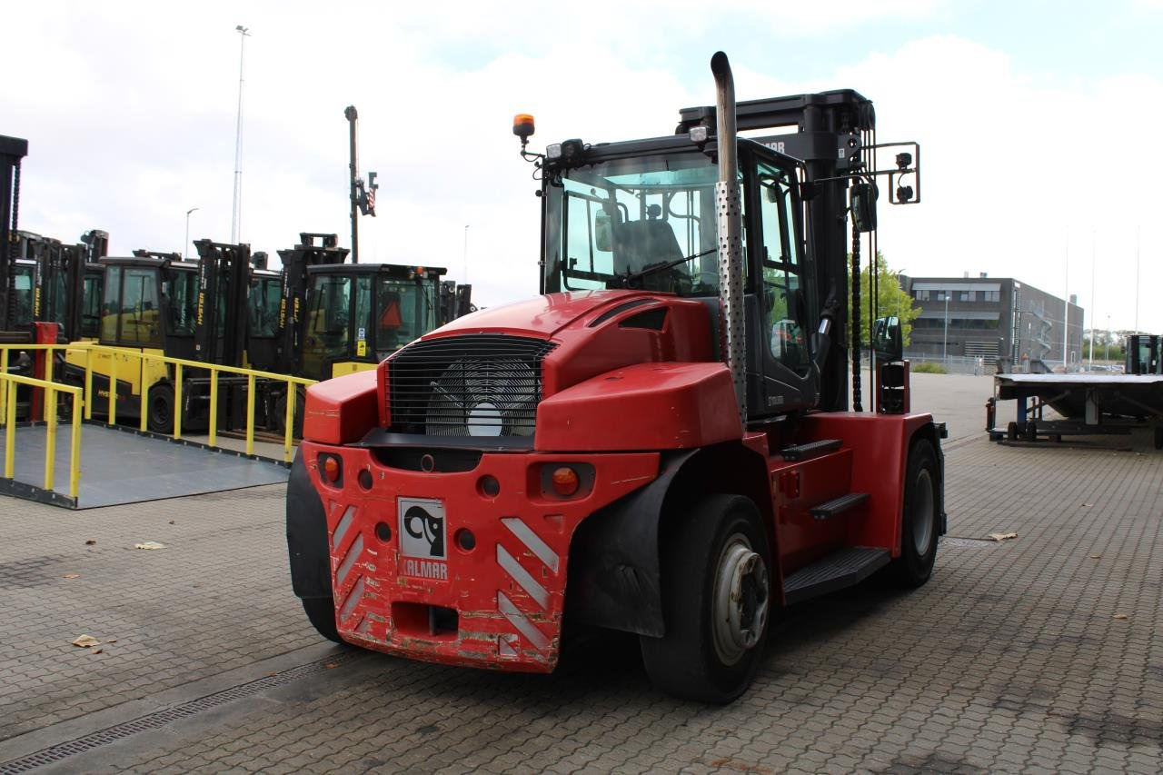 Kalmar DCG120-6 - رافعة شوكية ديزل: صورة 3 Kalmar DCG120-6 - رافعة شوكية ديزل: صورة 3