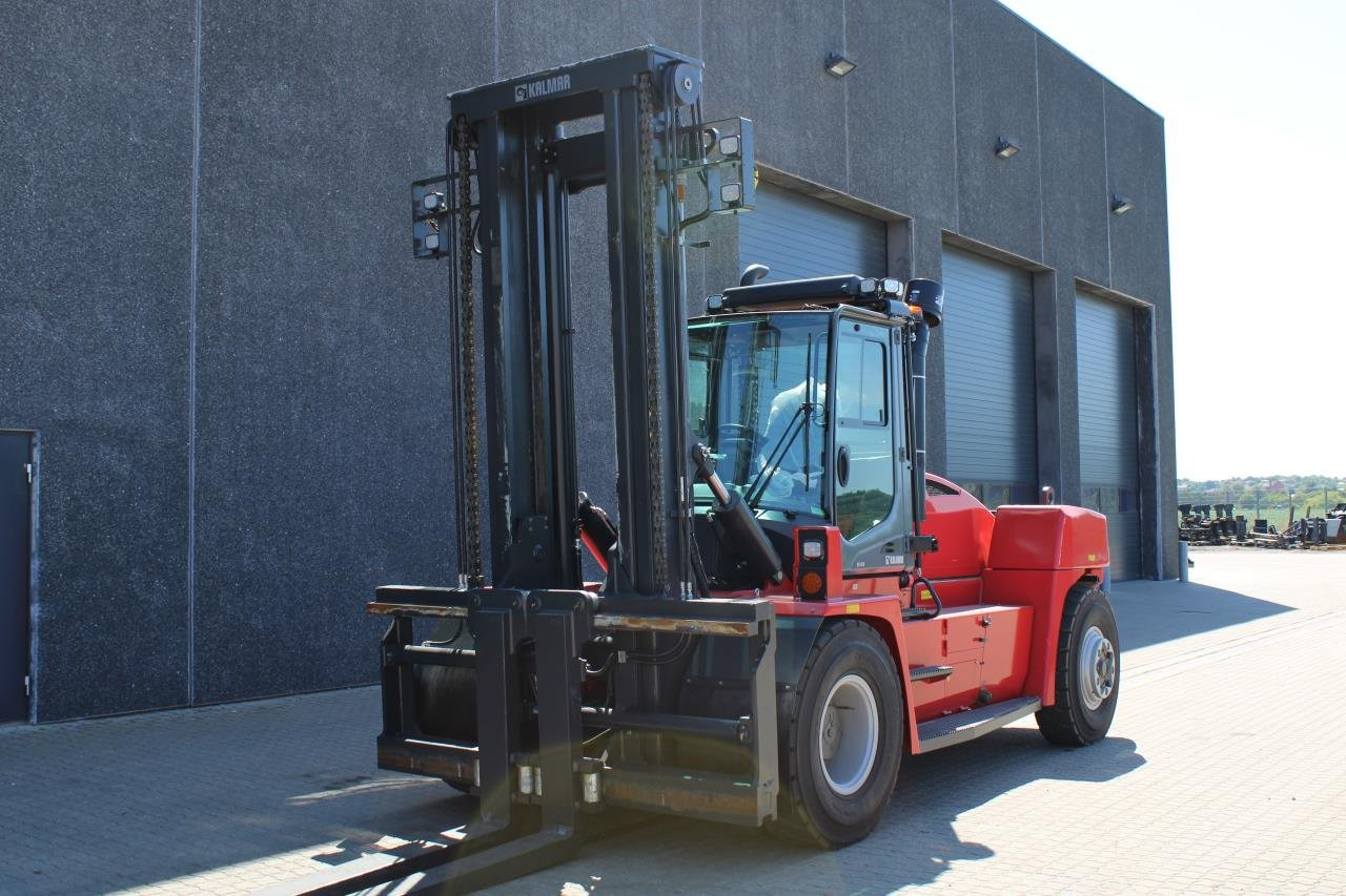 Kalmar DCG160-12 - رافعة شوكية ديزل: صورة 2 Kalmar DCG160-12 - رافعة شوكية ديزل: صورة 2
