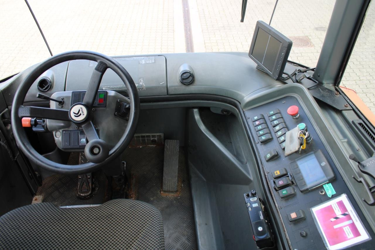Kalmar TT618I - جرار المحطة: صورة 4 Kalmar TT618I - جرار المحطة: صورة 4