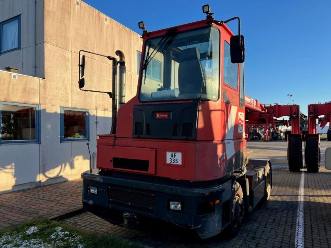Kalmar TT618 - جرار المحطة: صورة 1 Kalmar TT618 - جرار المحطة: صورة 1