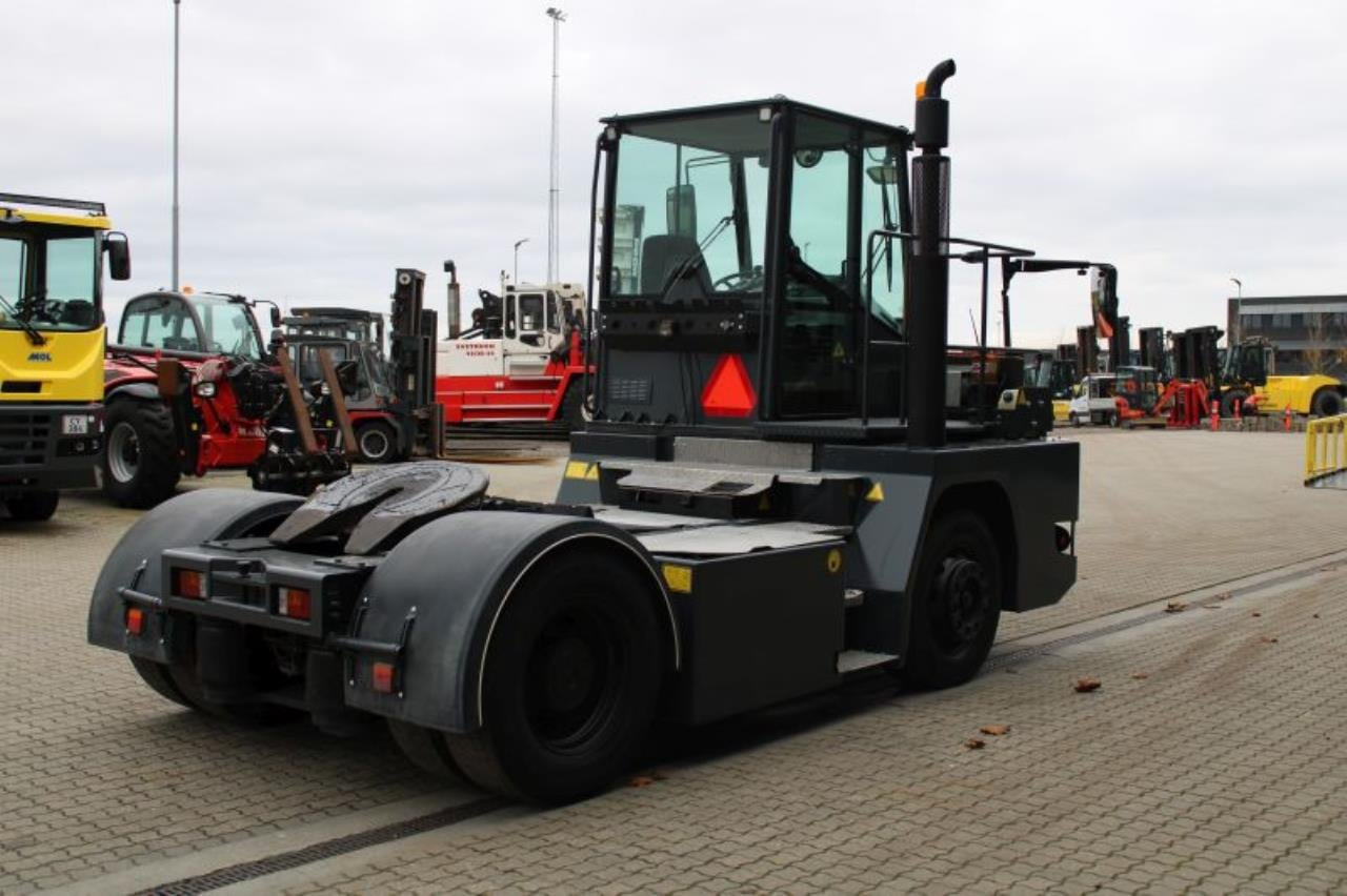 Mafi MT25 - جرار المحطة: صورة 3 Mafi MT25 - جرار المحطة: صورة 3