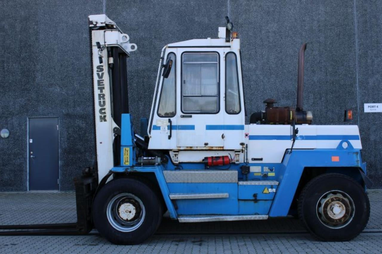 SveTruck 1090-32 - رافعة شوكية ديزل: صورة 1 SveTruck 1090-32 - رافعة شوكية ديزل: صورة 1