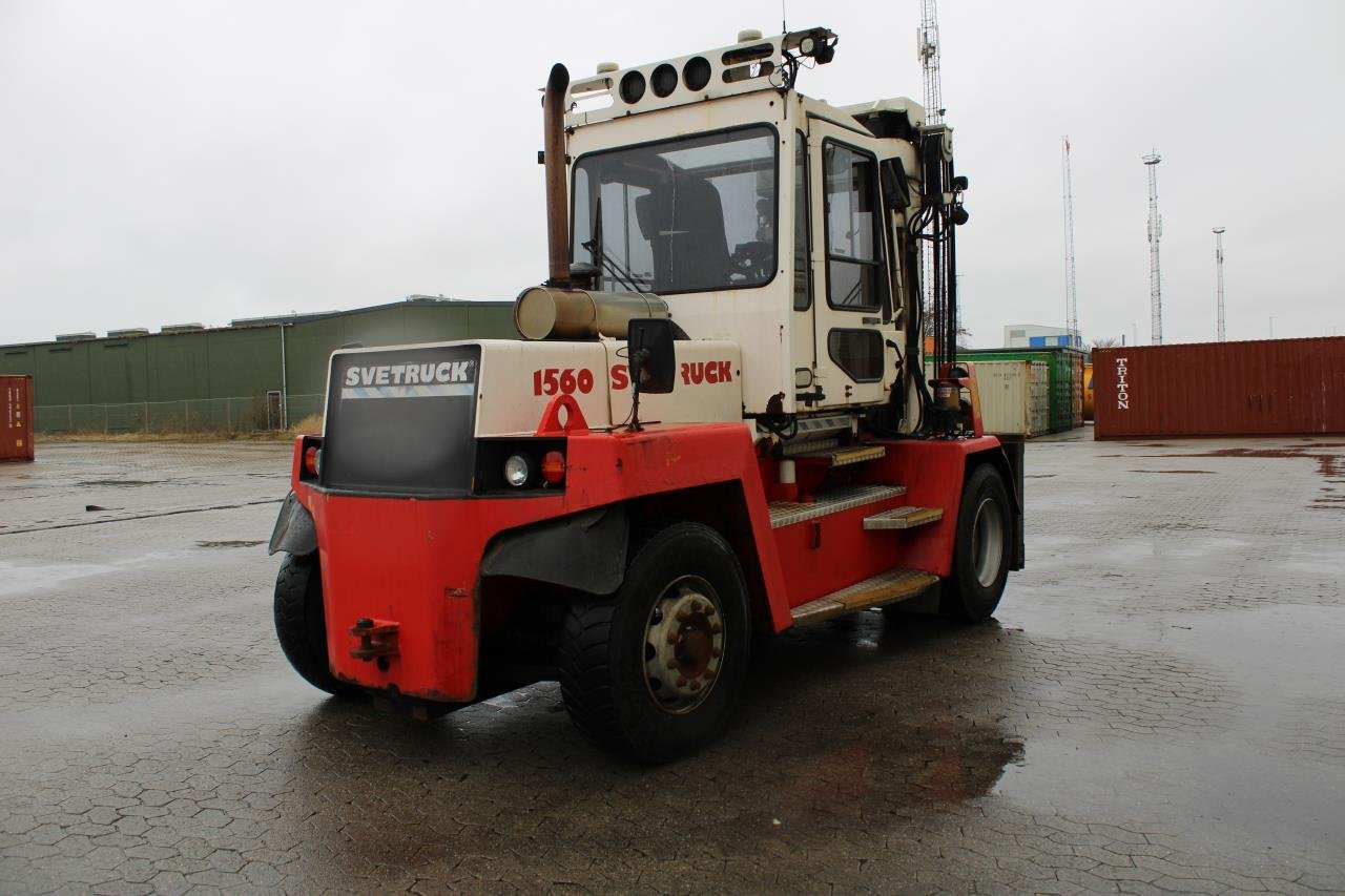 SveTruck 1560 - رافعة شوكية ديزل: صورة 3 SveTruck 1560 - رافعة شوكية ديزل: صورة 3