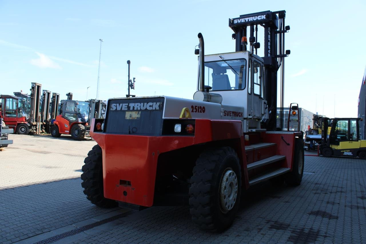 SveTruck 25120-42 - رافعة شوكية ديزل: صورة 3 SveTruck 25120-42 - رافعة شوكية ديزل: صورة 3