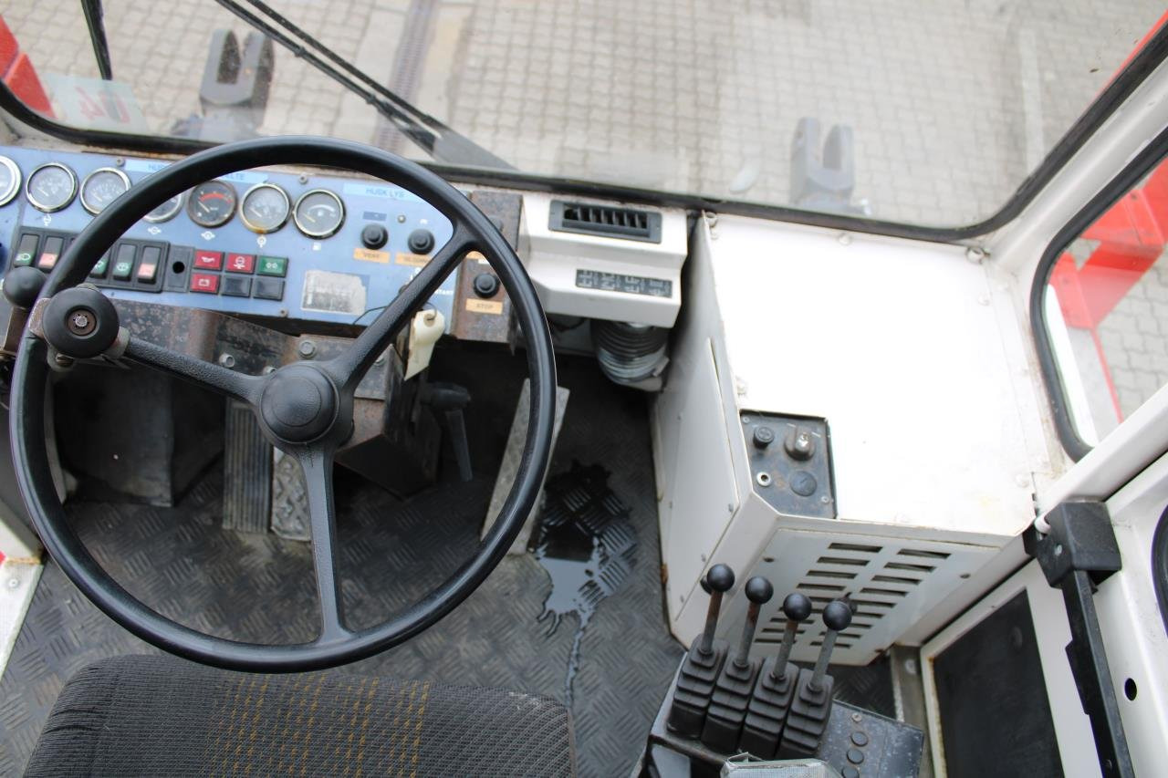 SveTruck 25120-42 - رافعة شوكية ديزل: صورة 4 SveTruck 25120-42 - رافعة شوكية ديزل: صورة 4