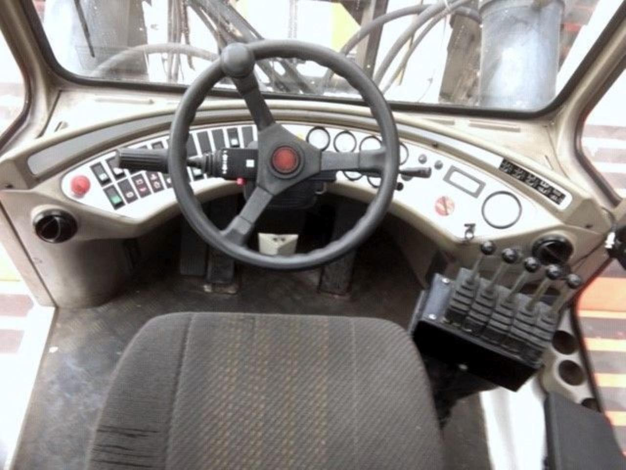 SveTruck 45120-57 - رافعة شوكية ديزل: صورة 4 SveTruck 45120-57 - رافعة شوكية ديزل: صورة 4