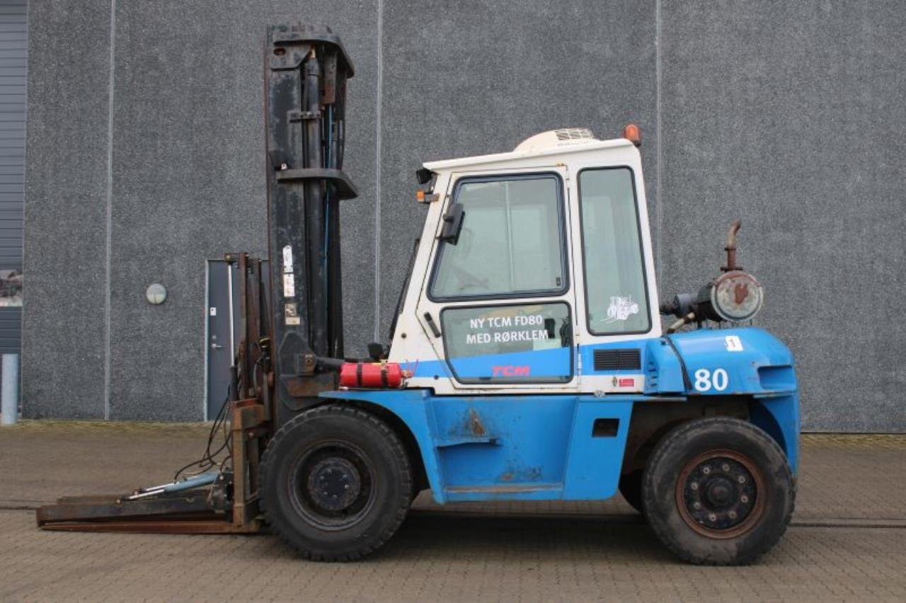 TCM FD80 - رافعة شوكية ديزل: صورة 1 TCM FD80 - رافعة شوكية ديزل: صورة 1