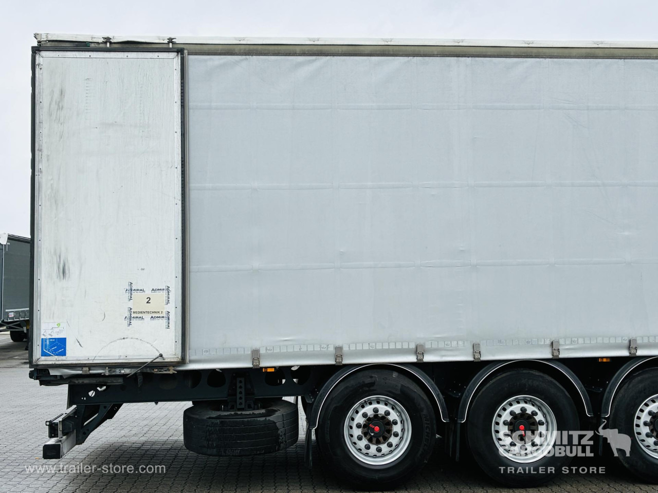 BERGER Auflieger Curtainsider Standard - نصف مقطورة ستارة: صورة 3 BERGER Auflieger Curtainsider Standard - نصف مقطورة ستارة: صورة 3
