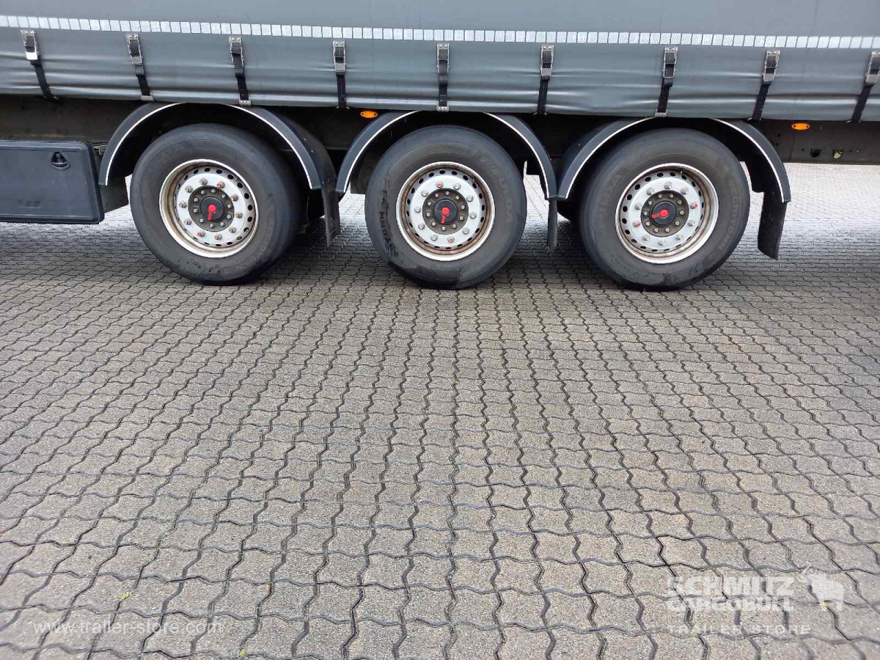 FLIEGL Auflieger Curtainsider Coil - نصف مقطورة ستارة: صورة 4 FLIEGL Auflieger Curtainsider Coil - نصف مقطورة ستارة: صورة 4