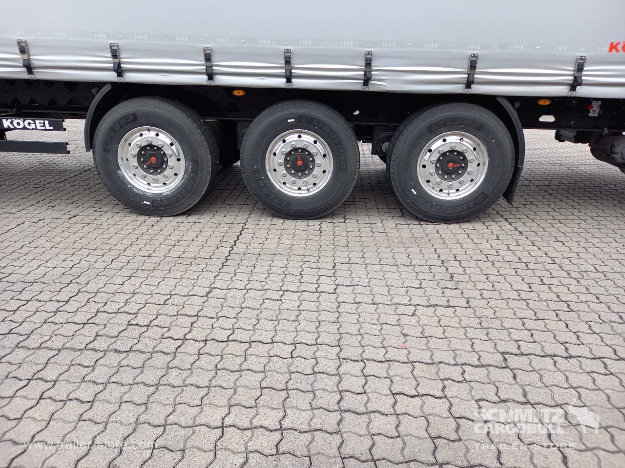 KOEGEL Auflieger Curtainsider Coil - نصف مقطورة ستارة: صورة 5 KOEGEL Auflieger Curtainsider Coil - نصف مقطورة ستارة: صورة 5