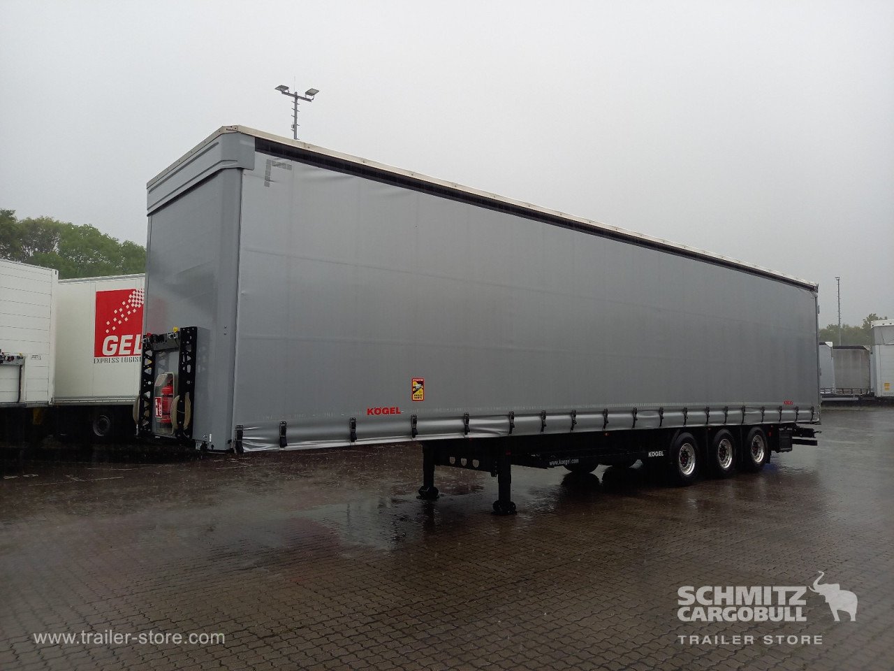 KOEGEL Auflieger Curtainsider Mega - نصف مقطورة ستارة: صورة 1 KOEGEL Auflieger Curtainsider Mega - نصف مقطورة ستارة: صورة 1