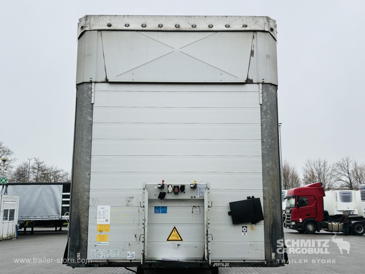 SCHMITZ Auflieger Curtainsider Mega - نصف مقطورة ستارة: صورة 3 SCHMITZ Auflieger Curtainsider Mega - نصف مقطورة ستارة: صورة 3