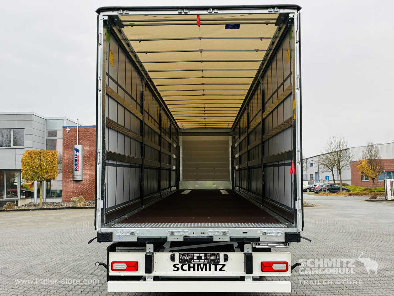 SCHMITZ Auflieger Curtainsider Standard - نصف مقطورة ستارة: صورة 2 SCHMITZ Auflieger Curtainsider Standard - نصف مقطورة ستارة: صورة 2