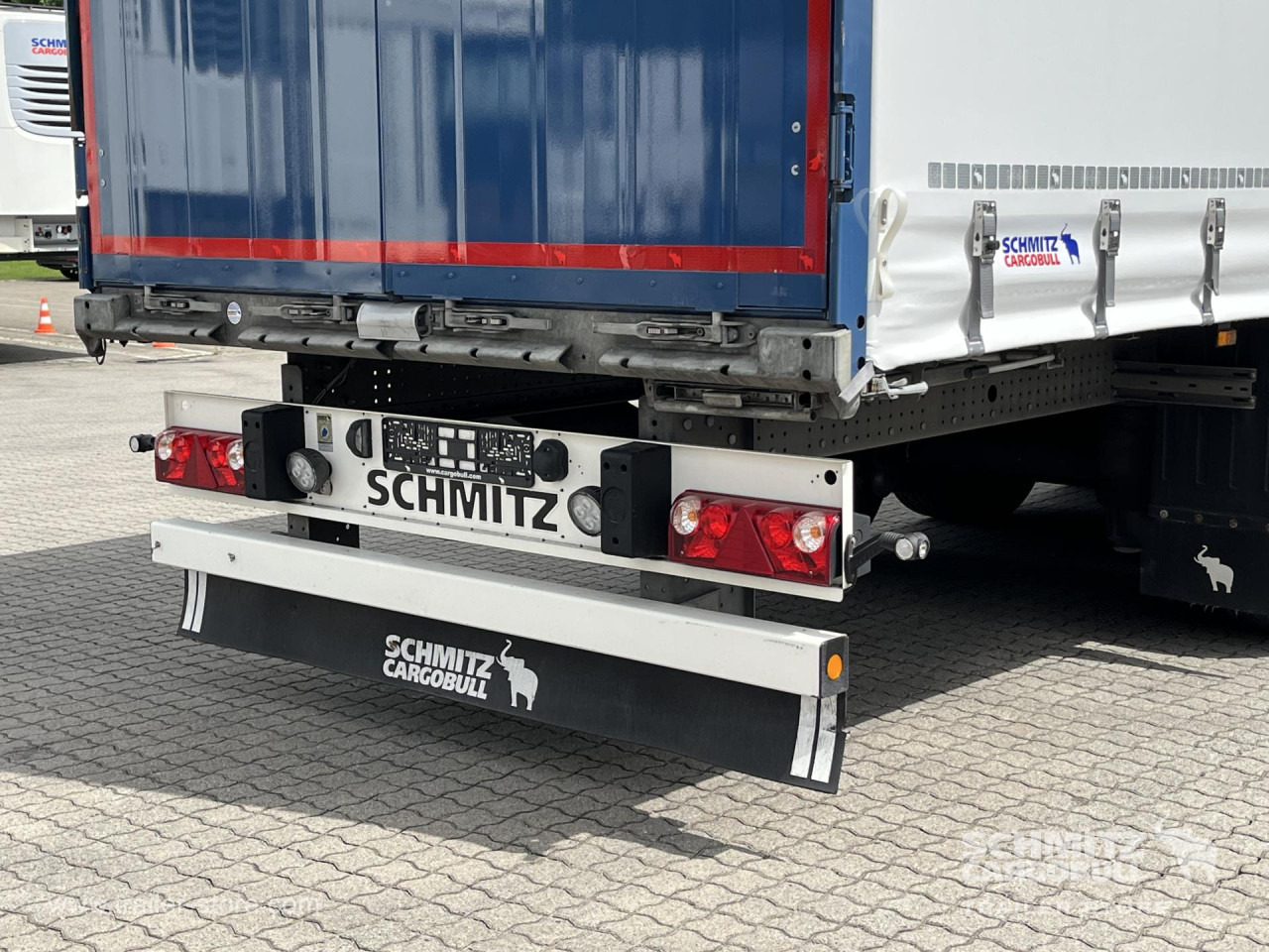 SCHMITZ Auflieger Curtainsider Standard - نصف مقطورة ستارة: صورة 2 SCHMITZ Auflieger Curtainsider Standard - نصف مقطورة ستارة: صورة 2