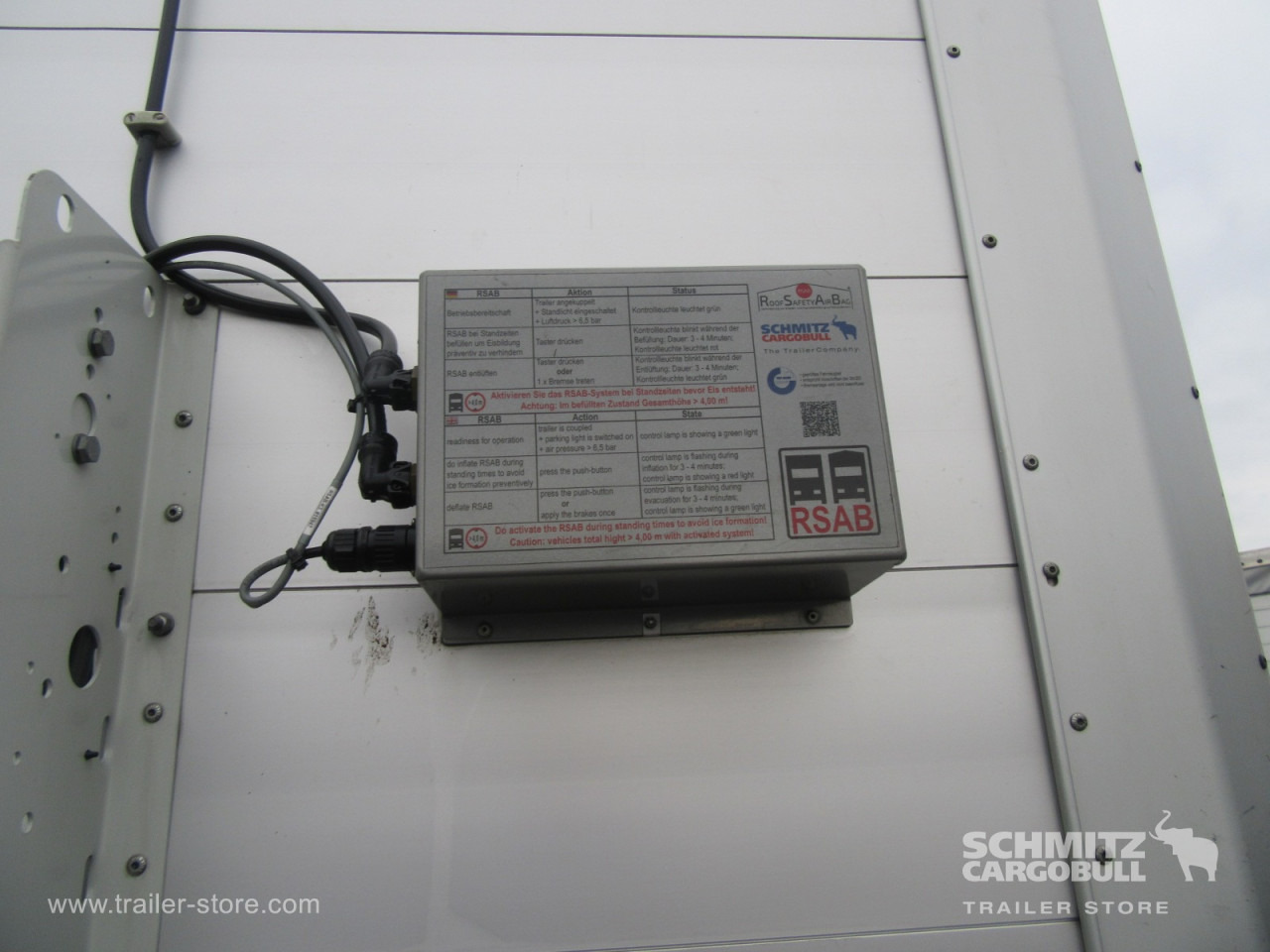 SCHMITZ Auflieger Curtainsider Standard - نصف مقطورة ستارة: صورة 5 SCHMITZ Auflieger Curtainsider Standard - نصف مقطورة ستارة: صورة 5