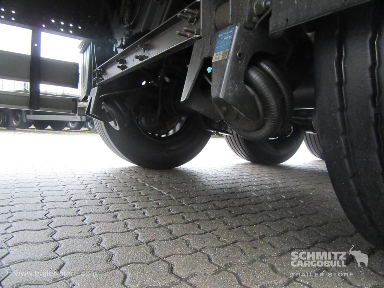 SCHMITZ Auflieger Curtainsider Standard - نصف مقطورة ستارة: صورة 3 SCHMITZ Auflieger Curtainsider Standard - نصف مقطورة ستارة: صورة 3