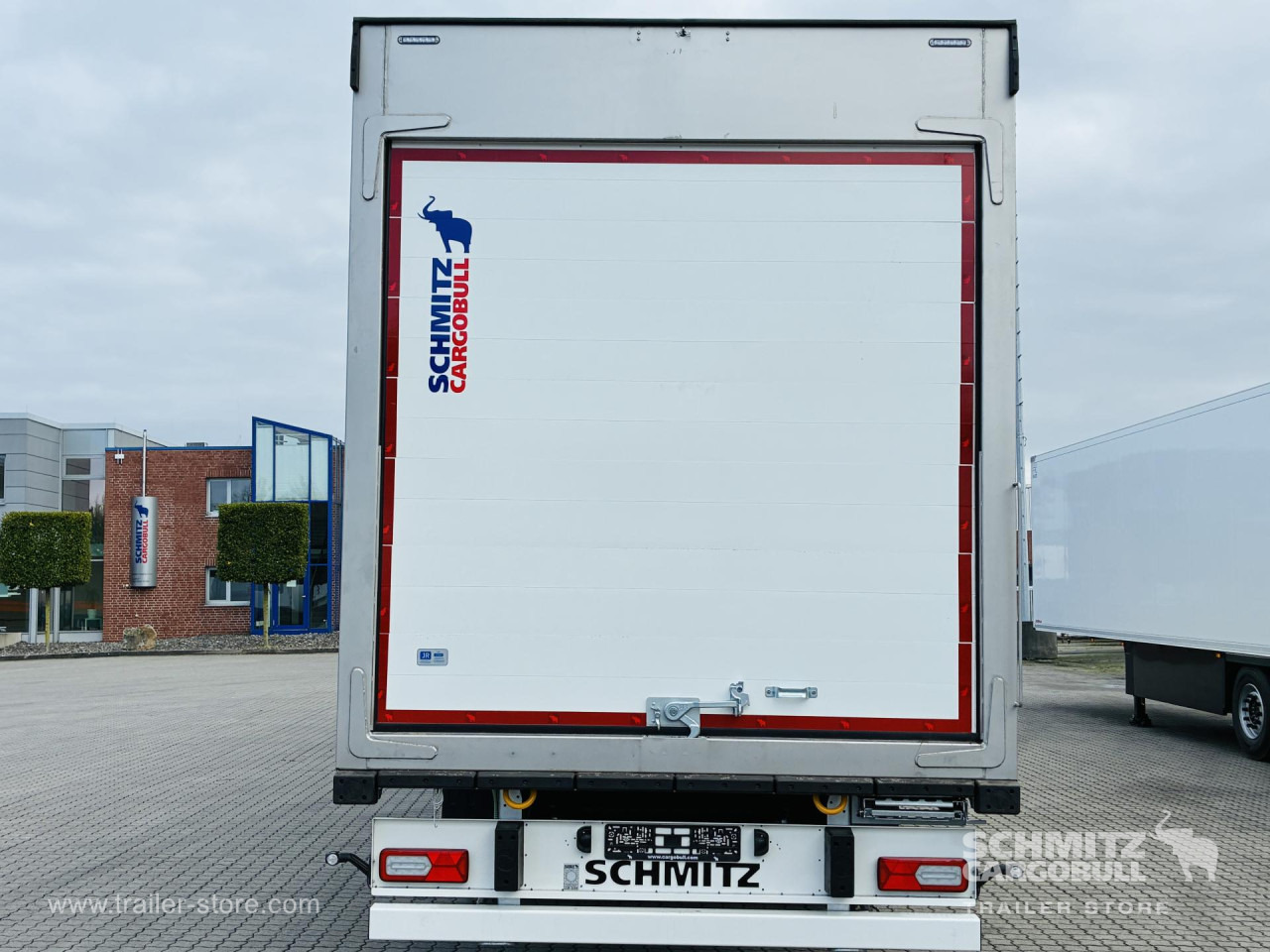 SCHMITZ Auflieger Tiefkühler Standard Double deck - نصف مقطورة متساوي الحرارة: صورة 2 SCHMITZ Auflieger Tiefkühler Standard Double deck - نصف مقطورة متساوي الحرارة: صورة 2