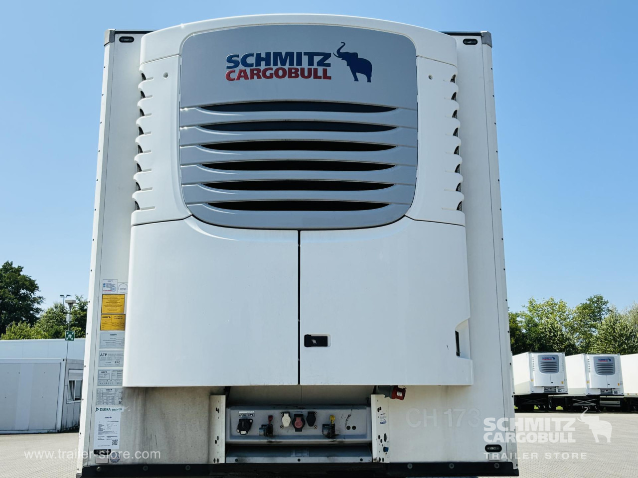 SCHMITZ Auflieger Tiefkühler Standard Double deck - نصف مقطورة متساوي الحرارة: صورة 2 SCHMITZ Auflieger Tiefkühler Standard Double deck - نصف مقطورة متساوي الحرارة: صورة 2