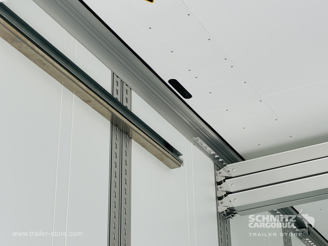 SCHMITZ Auflieger Tiefkühler Standard Double deck - نصف مقطورة متساوي الحرارة: صورة 4 SCHMITZ Auflieger Tiefkühler Standard Double deck - نصف مقطورة متساوي الحرارة: صورة 4