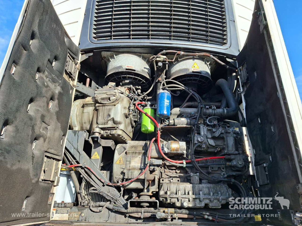 SCHMITZ Auflieger Tiefkühler Standard Double deck - نصف مقطورة متساوي الحرارة: صورة 3 SCHMITZ Auflieger Tiefkühler Standard Double deck - نصف مقطورة متساوي الحرارة: صورة 3