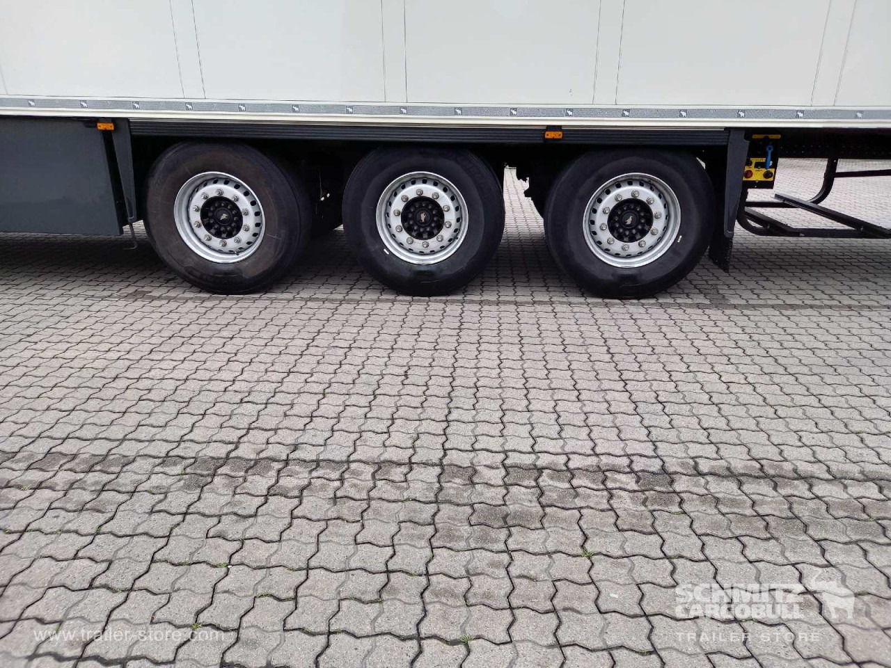 SCHMITZ Auflieger Tiefkühler Standard Double deck - نصف مقطورة متساوي الحرارة: صورة 2 SCHMITZ Auflieger Tiefkühler Standard Double deck - نصف مقطورة متساوي الحرارة: صورة 2