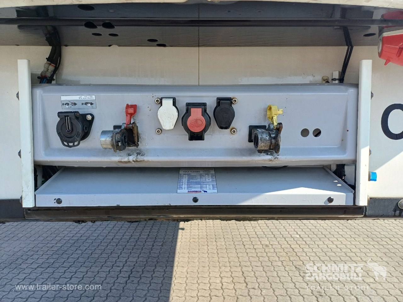 SCHMITZ Auflieger Tiefkühler Standard Double deck - نصف مقطورة متساوي الحرارة: صورة 4 SCHMITZ Auflieger Tiefkühler Standard Double deck - نصف مقطورة متساوي الحرارة: صورة 4