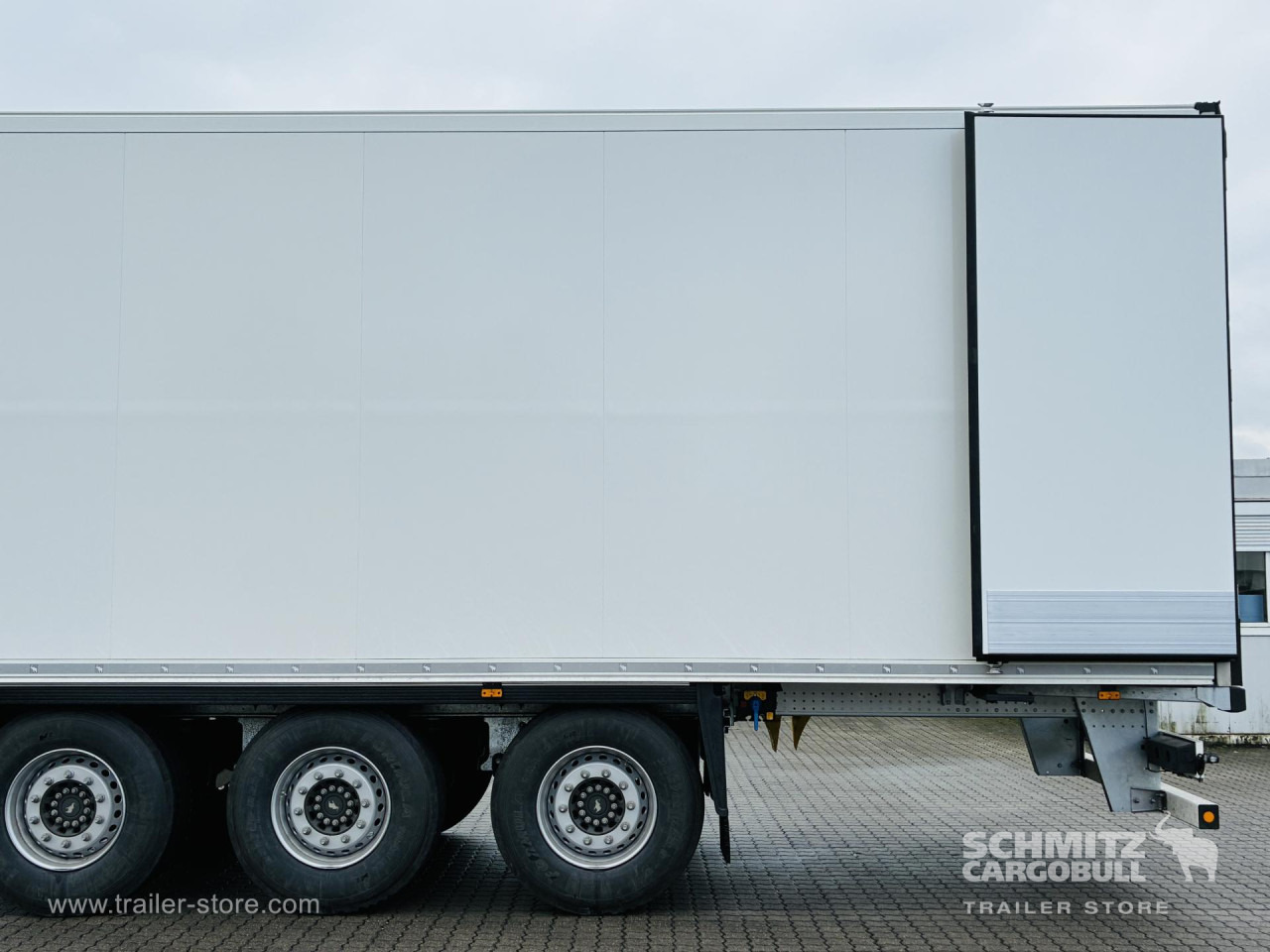 SCHMITZ Auflieger Tiefkühler Standard - نصف مقطورة متساوي الحرارة: صورة 2 SCHMITZ Auflieger Tiefkühler Standard - نصف مقطورة متساوي الحرارة: صورة 2