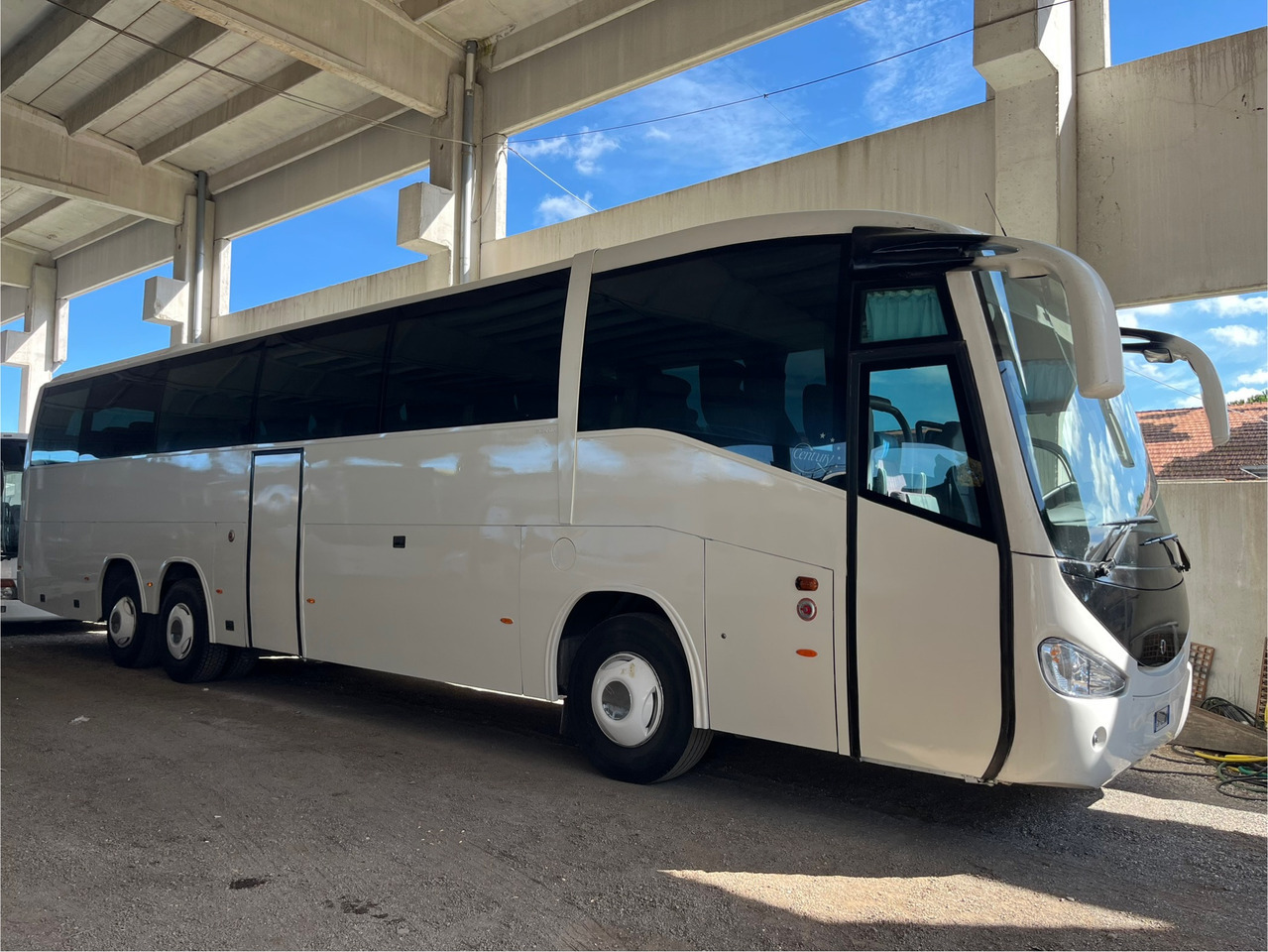 Irizar euro 5 New Century/3 - مركبة كوتش: صورة 2 Irizar euro 5 New Century/3 - مركبة كوتش: صورة 2