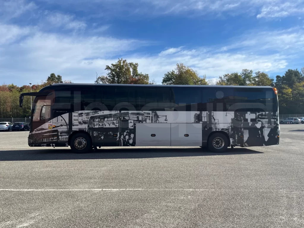 N.1 IVECO MAGELYS – Anno 2016 - مركبة كوتش: صورة 1 N.1 IVECO MAGELYS – Anno 2016 - مركبة كوتش: صورة 1