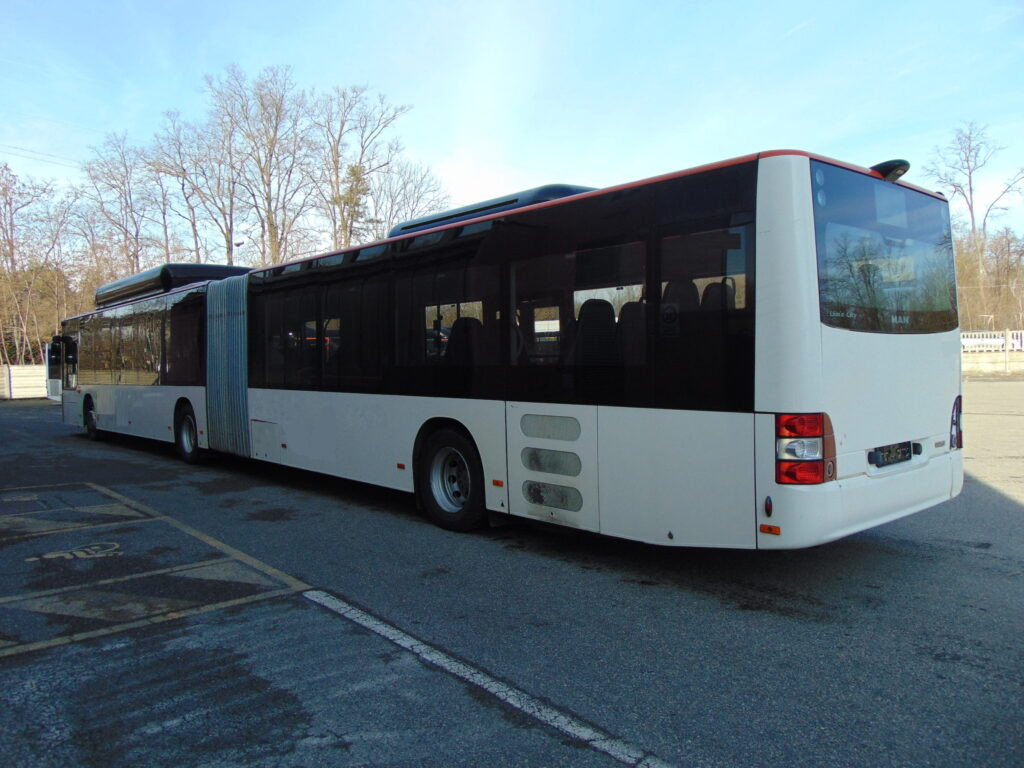 N.3 MAN LION’S CITY GL CNG – Anno 2014 - حافلة مفصلية: صورة 4 N.3 MAN LION’S CITY GL CNG – Anno 2014 - حافلة مفصلية: صورة 4