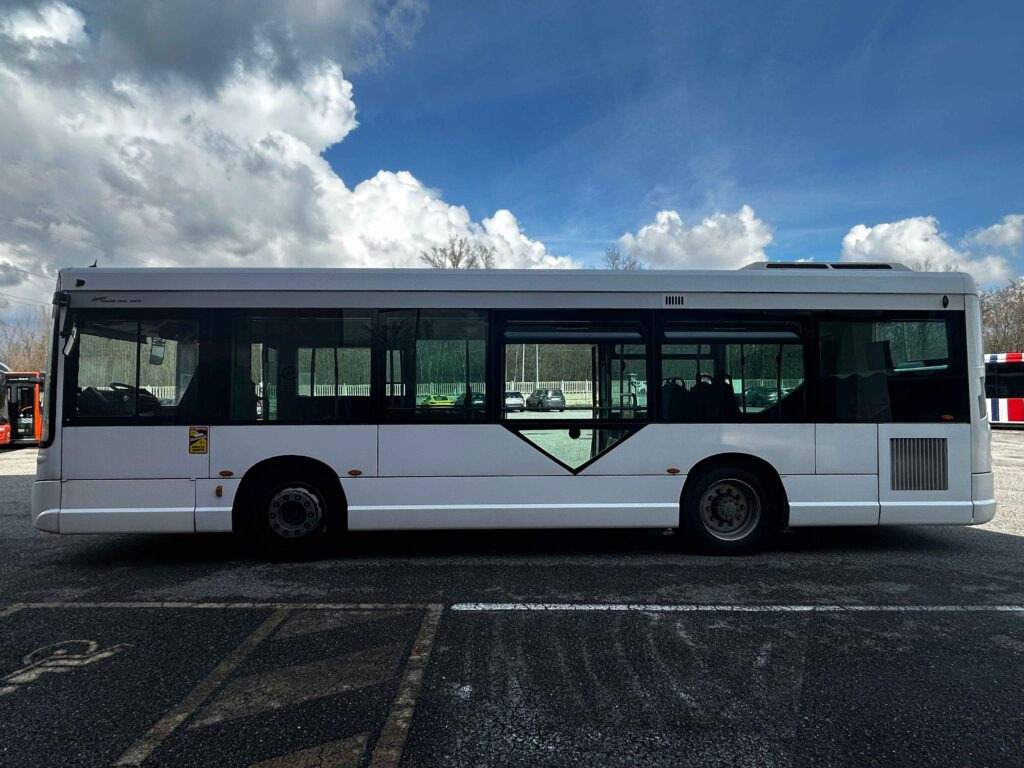 N.4 HEULIEZ GX 127 – Da 2011 a 2014 - حافلة المدينة: صورة 3 N.4 HEULIEZ GX 127 – Da 2011 a 2014 - حافلة المدينة: صورة 3