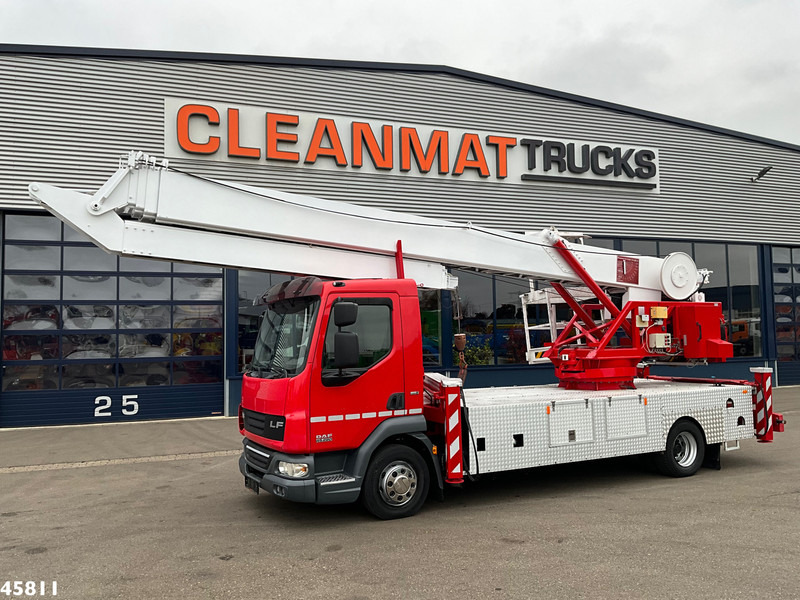 DAF FA 45 CF 220 Klaas 34 meter Dachdeckerkran - شاحنة: صورة 2 DAF FA 45 CF 220 Klaas 34 meter Dachdeckerkran - شاحنة: صورة 2