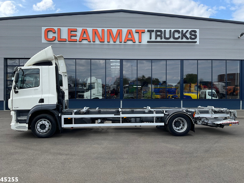 DAF FA CF 340 Euro 6 BDF met DHollandia laadklep - شاحنات الحاويات / جسم علوي قابل للتغيير شاحنة: صورة 3 DAF FA CF 340 Euro 6 BDF met DHollandia laadklep - شاحنات الحاويات / جسم علوي قابل للتغيير شاحنة: صورة 3