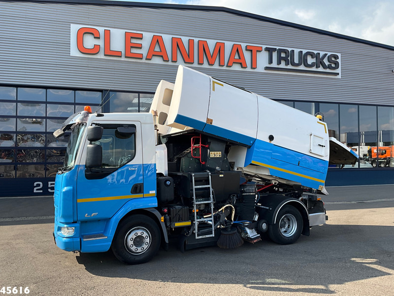 DAF FA LF 180 Euro 6 Johnston VS502 Just 138.807 km! - سياره كنس شوارع: صورة 2 DAF FA LF 180 Euro 6 Johnston VS502 Just 138.807 km! - سياره كنس شوارع: صورة 2