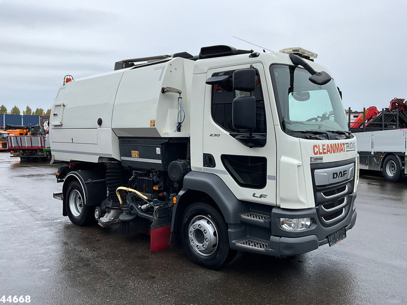 DAF FA LF 230 Euro 6 Johnston VT652 Just 87.278 km! - سياره كنس شوارع: صورة 4 DAF FA LF 230 Euro 6 Johnston VT652 Just 87.278 km! - سياره كنس شوارع: صورة 4