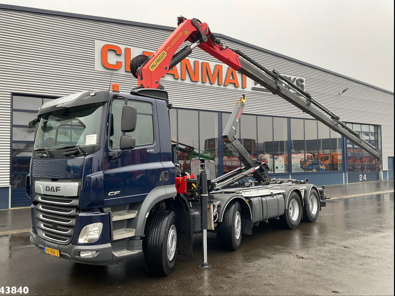 DAF FAD CF 530 8x4 Euro 6 Palfinger 33 Tonmeter laadkraan - شاحنة ذات خطاف, شاحنة كرين: صورة 1 DAF FAD CF 530 8x4 Euro 6 Palfinger 33 Tonmeter laadkraan - شاحنة ذات خطاف, شاحنة كرين: صورة 1
