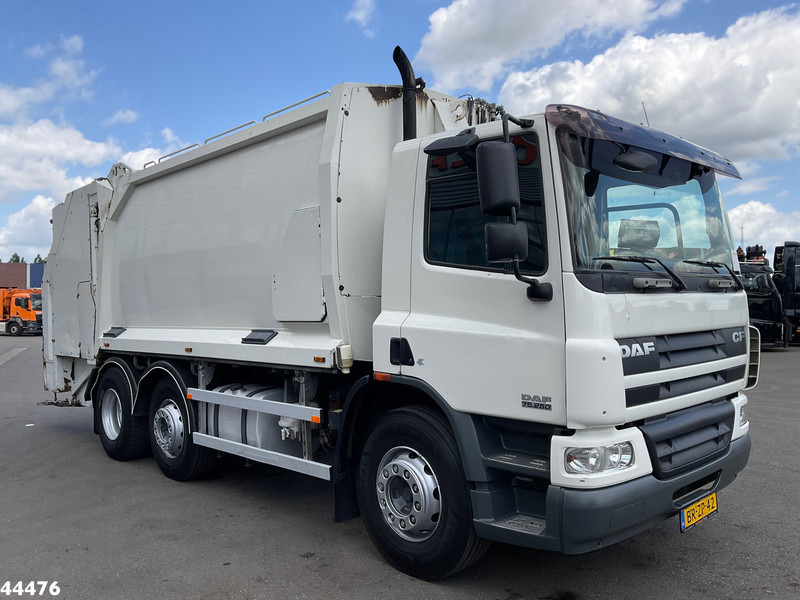 DAF FAG 75 CF 250 Euro 3 Geesink 20m³ - شاحنة النفايات: صورة 3 DAF FAG 75 CF 250 Euro 3 Geesink 20m³ - شاحنة النفايات: صورة 3