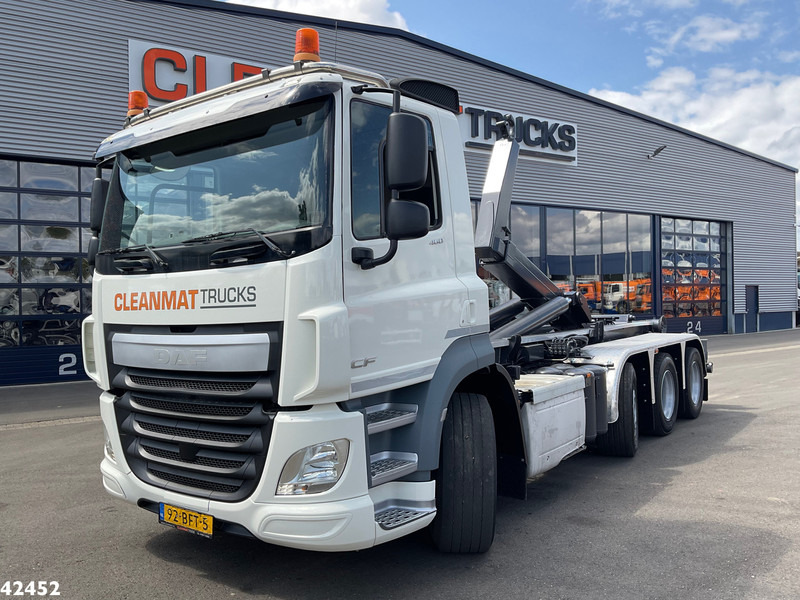 DAF FAK CF 460 Tridem 8x2 Euro 6 VDL 30 Ton haakarmsysteem - شاحنة ذات خطاف: صورة 1 DAF FAK CF 460 Tridem 8x2 Euro 6 VDL 30 Ton haakarmsysteem - شاحنة ذات خطاف: صورة 1
