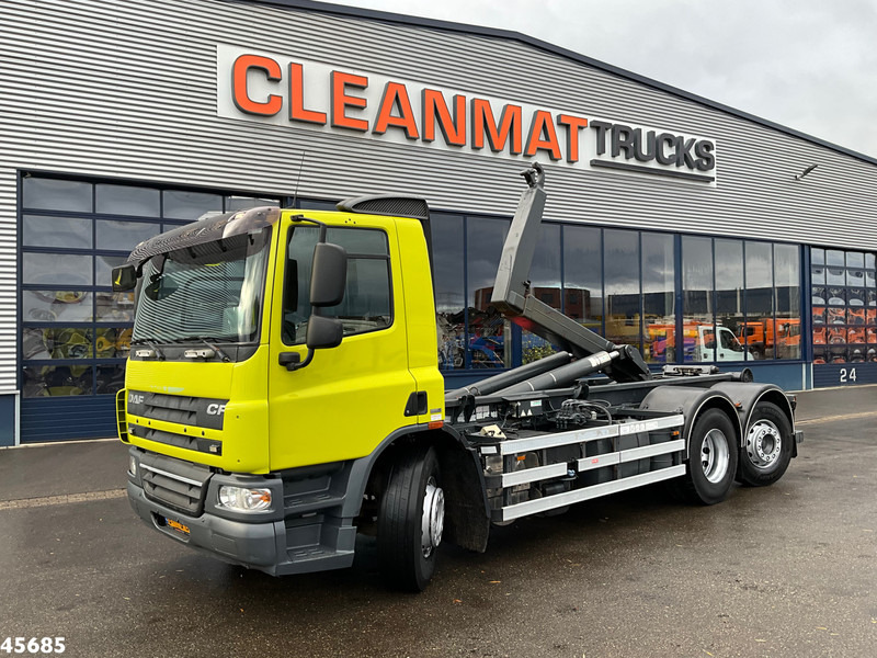 DAF FAN 75 CF 310 VDL 21 Ton haakarmsysteem - شاحنة ذات خطاف: صورة 1 DAF FAN 75 CF 310 VDL 21 Ton haakarmsysteem - شاحنة ذات خطاف: صورة 1